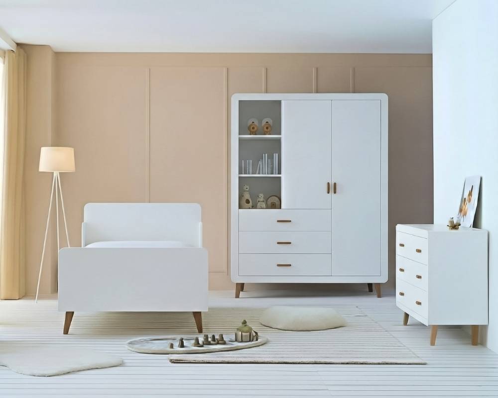 Pinus Bebek ve Genç Odası